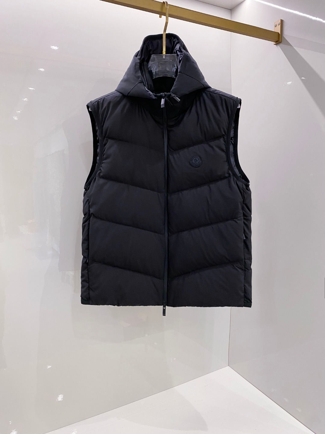 Moncler Valmasque蒙口男士可拆卸兜帽羽绒马甲.原版购入开发.特级鹅绒填充➕原厂替换面料➕