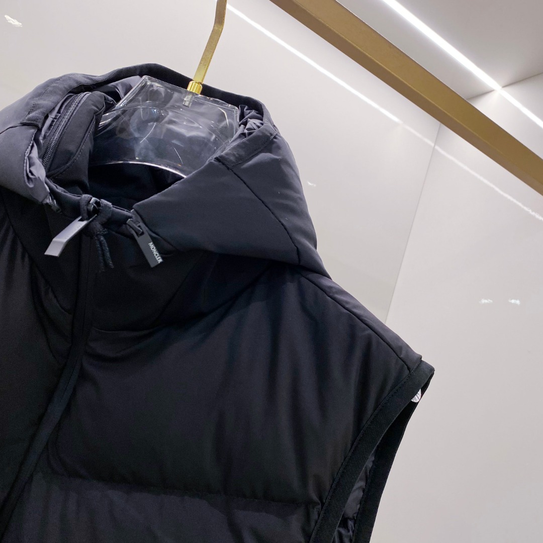 Moncler Valmasque蒙口男士可拆卸兜帽羽绒马甲.原版购入开发.特级鹅绒填充➕原厂替换面料➕