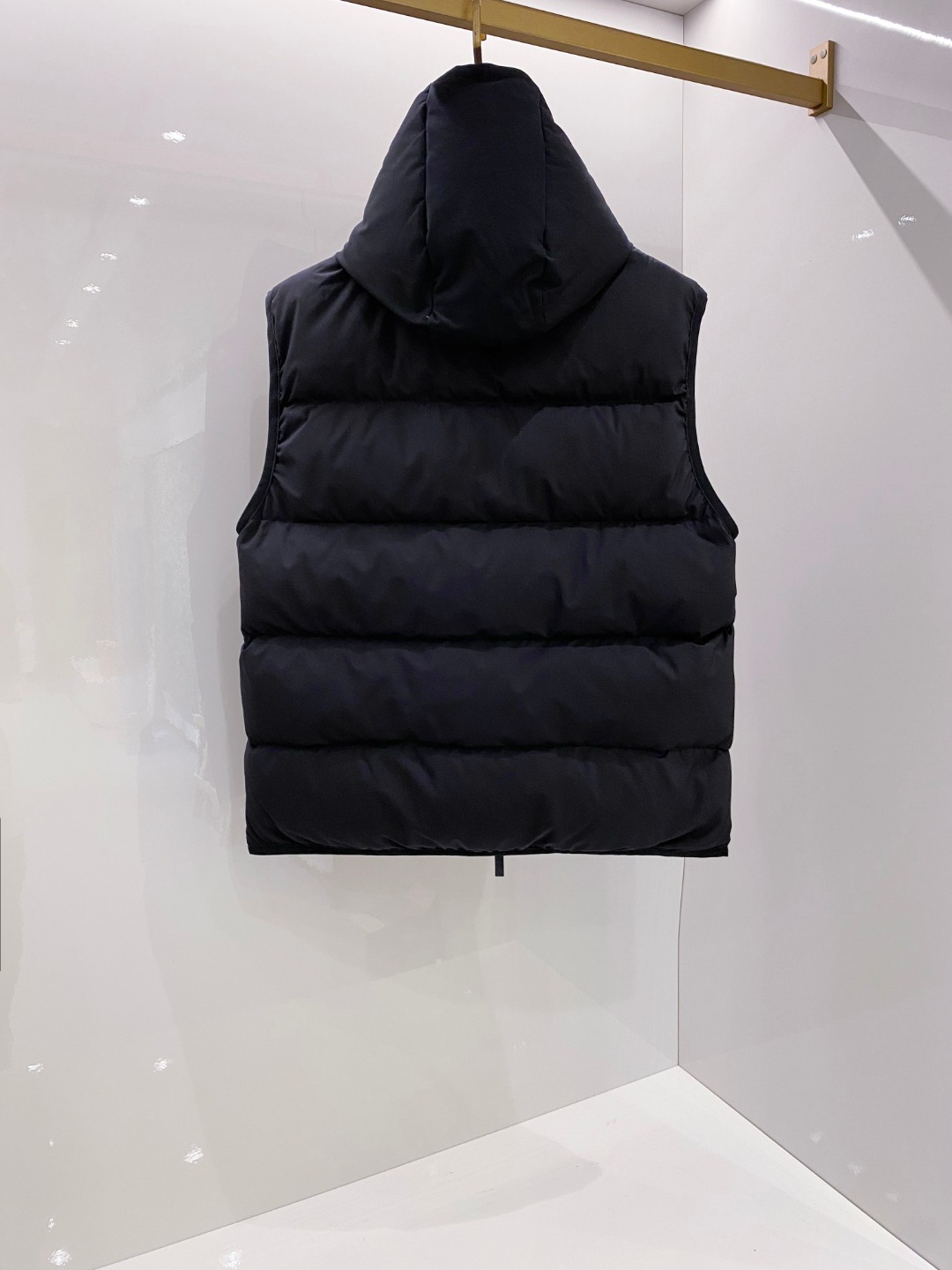 Moncler Valmasque蒙口男士可拆卸兜帽羽绒马甲.原版购入开发.特级鹅绒填充➕原厂替换面料➕