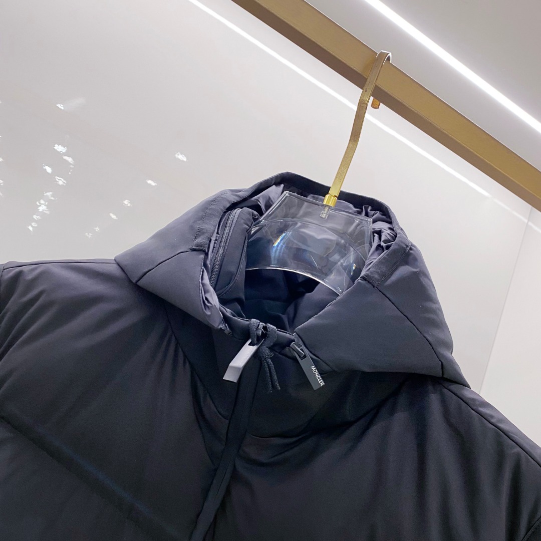 Moncler Valmasque蒙口男士可拆卸兜帽羽绒马甲.原版购入开发.特级鹅绒填充➕原厂替换面料➕