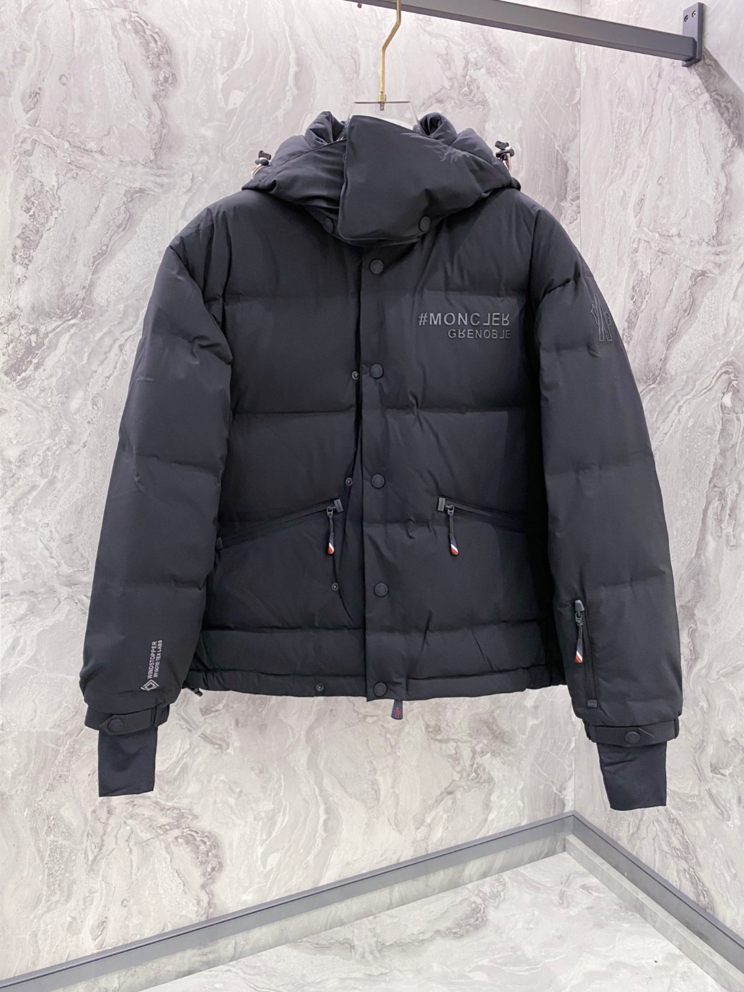 Moncler Grenoble蒙口2025fw秋冬系列Caraia（渠道臻品）男士压胶滑雪夹克.双重压