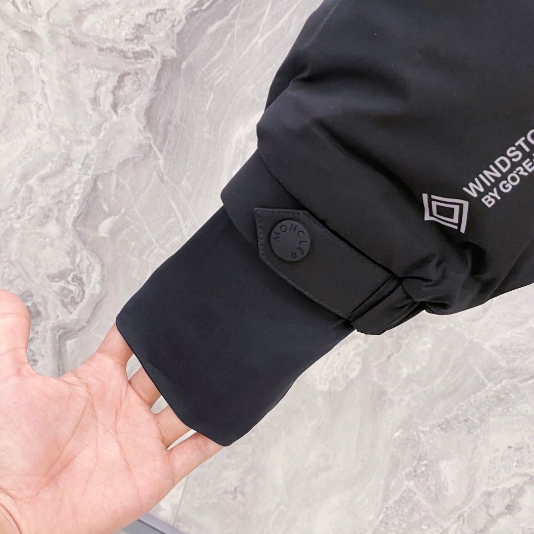 Moncler Grenoble蒙口2025fw秋冬系列Caraia（渠道臻品）男士压胶滑雪夹克.双重压