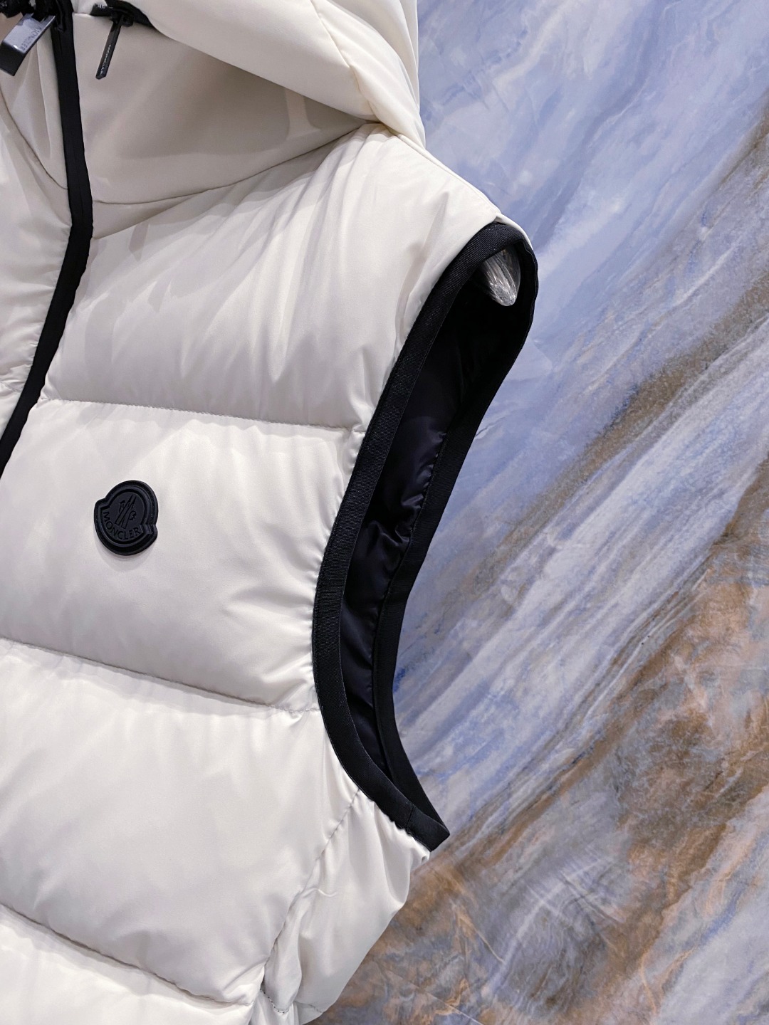 Moncler Valmasque蒙口男士可拆卸兜帽羽绒马甲.原版购入开发.特级鹅绒填充➕原厂替换面料➕