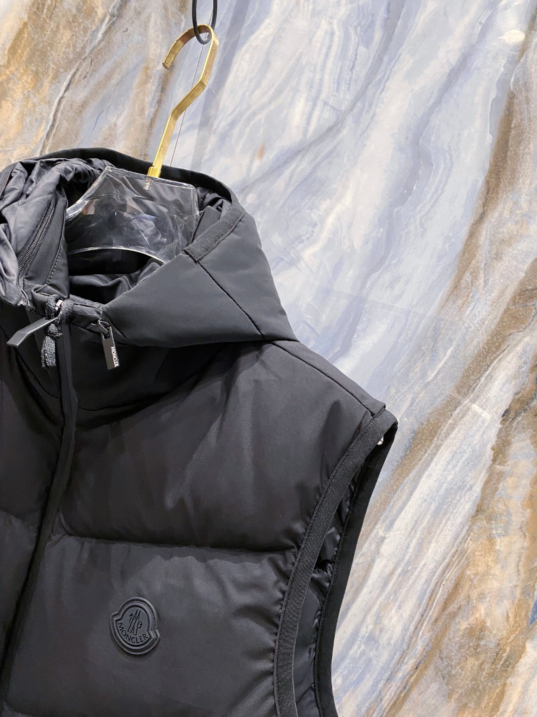 Moncler Valmasque蒙口男士可拆卸兜帽羽绒马甲.原版购入开发.特级鹅绒填充➕原厂替换面料➕