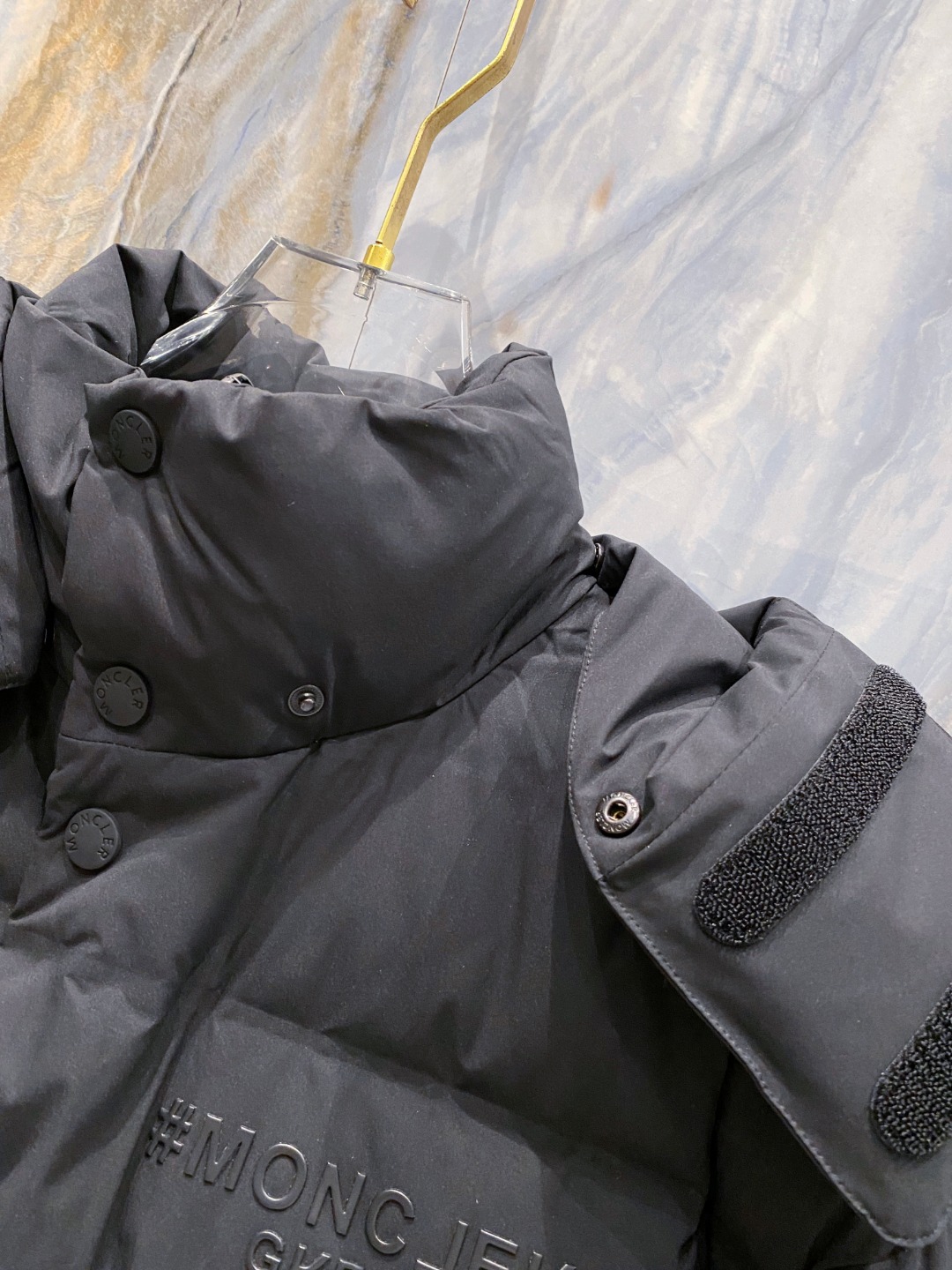 Moncler Grenoble蒙口2025fw秋冬系列Caraia（渠道臻品）男士压胶滑雪夹克.双重压