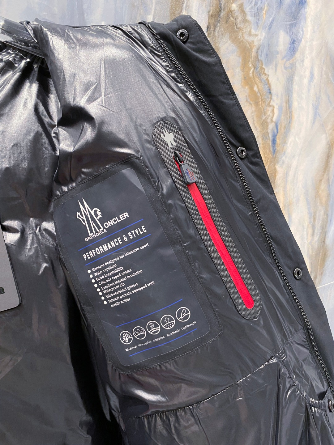 Moncler Grenoble蒙口2025fw秋冬系列Caraia（渠道臻品）男士压胶滑雪夹克.双重压