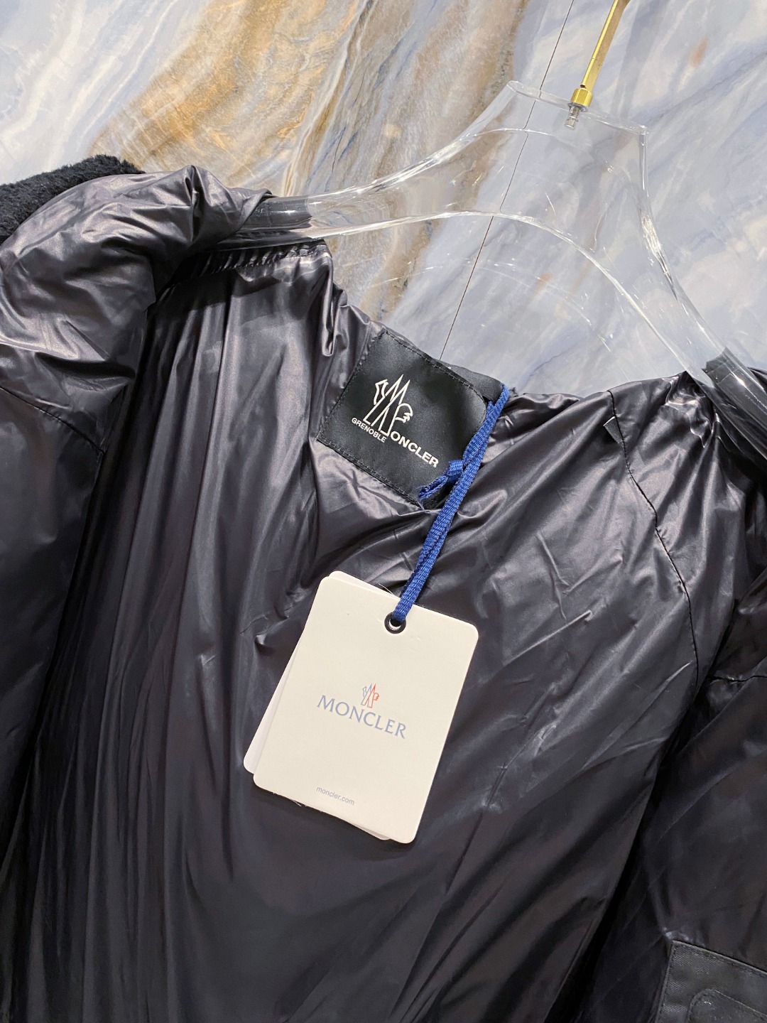 特级羽绒⬆️ Moncler Grenoble男士Morgins羊毛皮拼接里羽绒服.高端单品.原版购入开