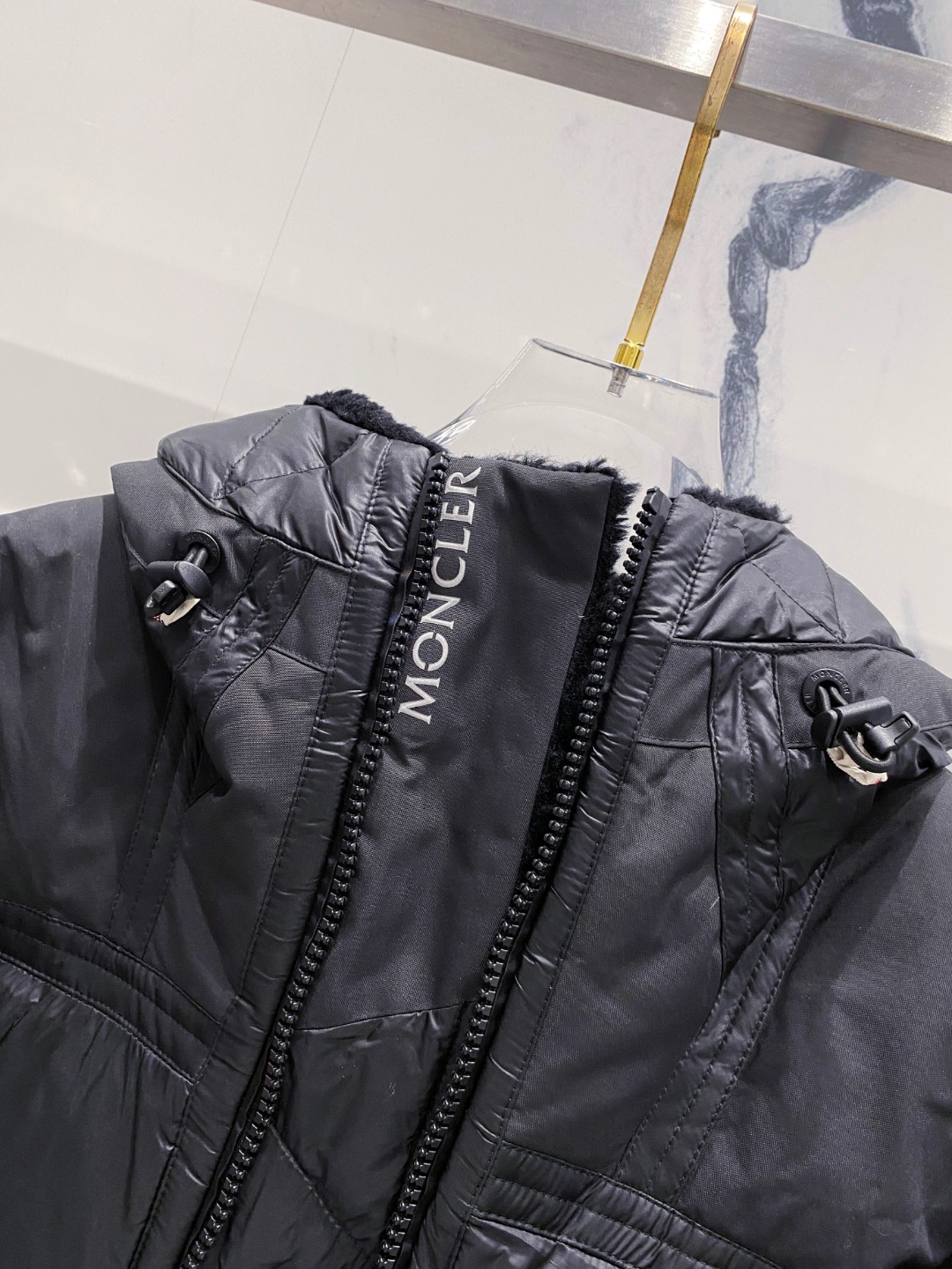 特级羽绒⬆️ Moncler Grenoble男士Morgins羊毛皮拼接里羽绒服.高端单品.原版购入开