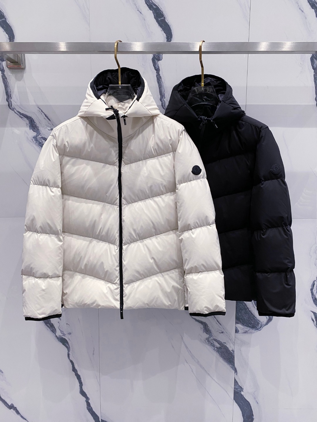 Moncler Forez蒙口2025男士连帽短款羽绒夹克外套.(连帽可脱卸.可变立领夹克)特级鹅绒填充