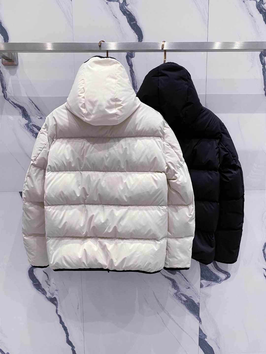 Moncler Forez蒙口2025男士连帽短款羽绒夹克外套.(连帽可脱卸.可变立领夹克)特级鹅绒填充