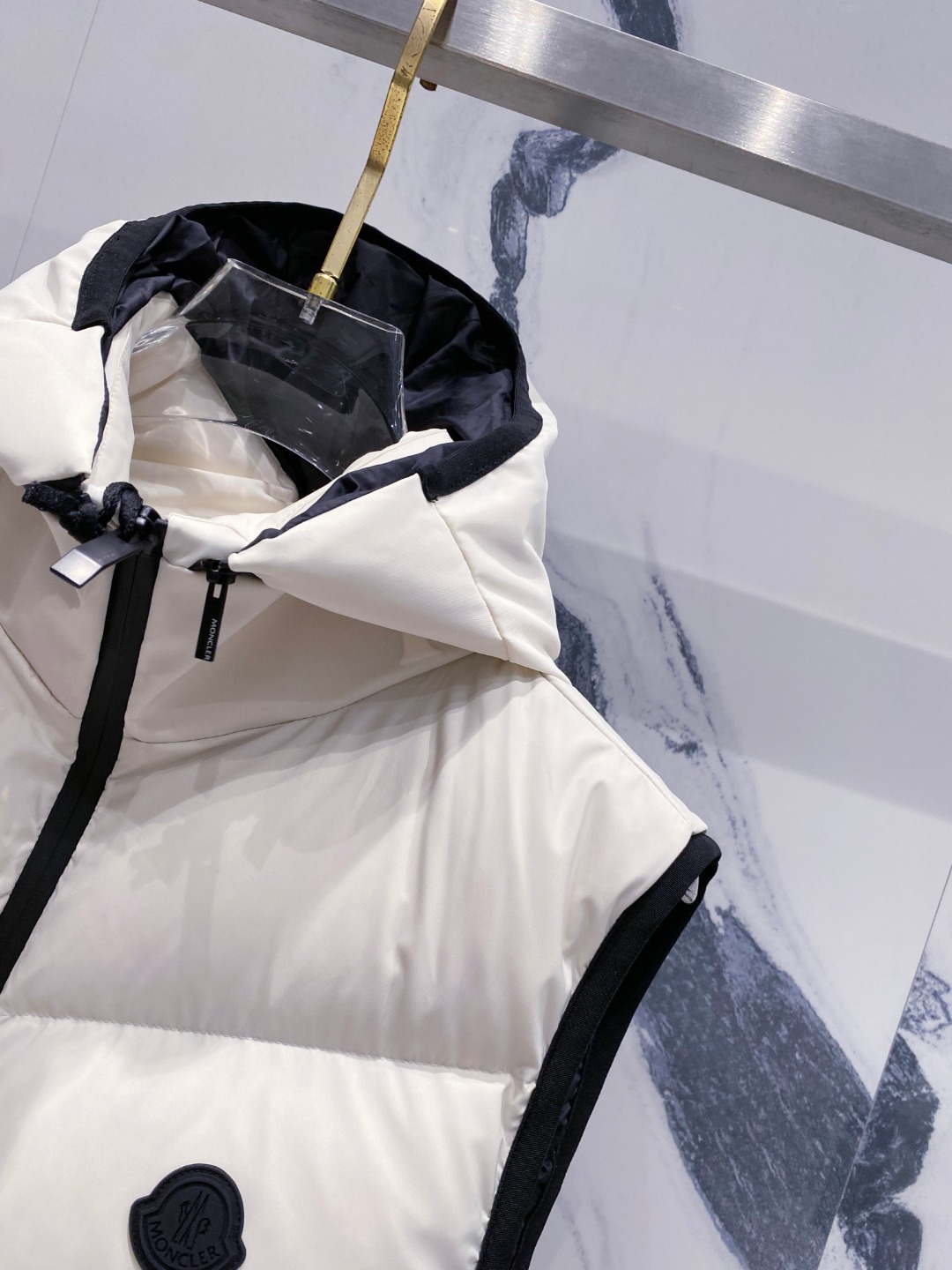 Moncler Valmasque蒙口男士可拆卸兜帽羽绒马甲.原版购入开发.特级鹅绒填充➕原厂替换面料➕