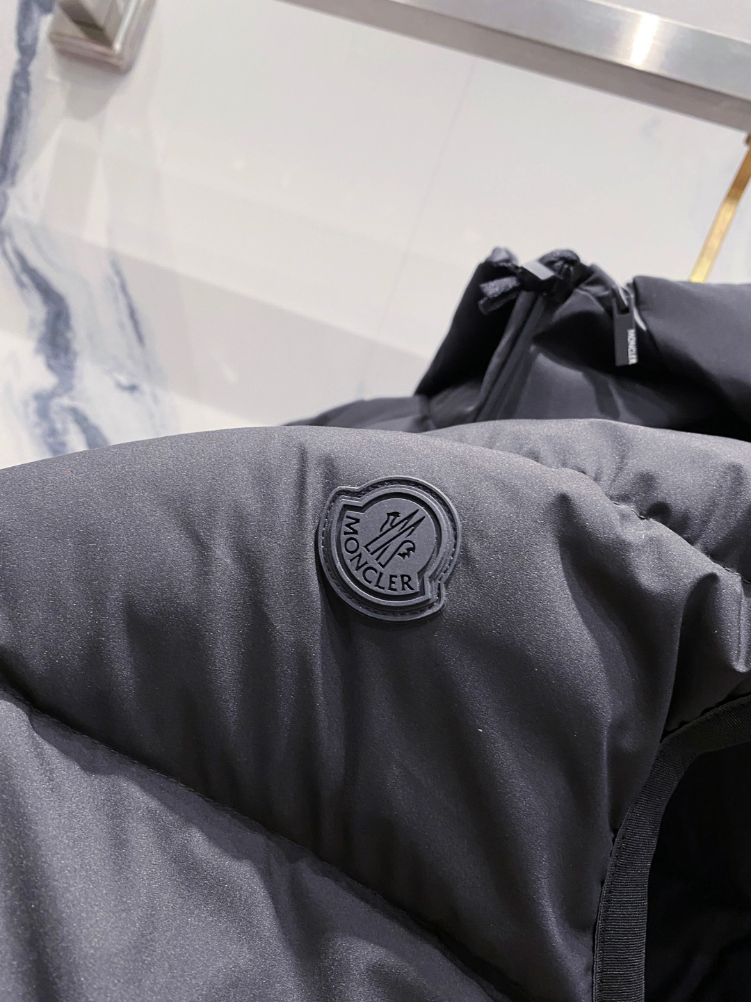 Moncler Valmasque蒙口男士可拆卸兜帽羽绒马甲.原版购入开发.特级鹅绒填充➕原厂替换面料➕