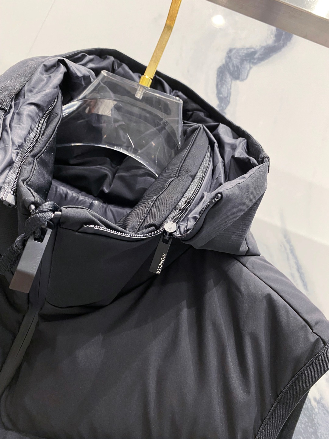 Moncler Valmasque蒙口男士可拆卸兜帽羽绒马甲.原版购入开发.特级鹅绒填充➕原厂替换面料➕