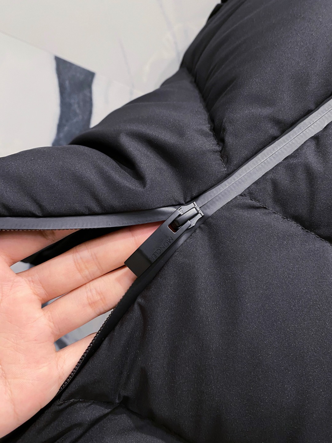 Moncler Valmasque蒙口男士可拆卸兜帽羽绒马甲.原版购入开发.特级鹅绒填充➕原厂替换面料➕