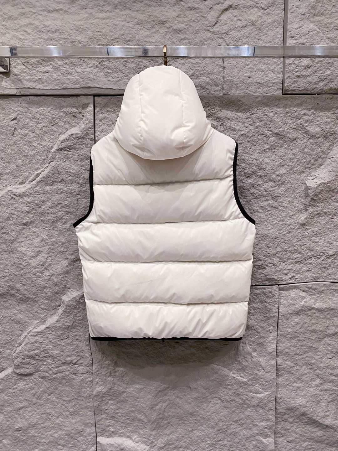 Moncler Valmasque蒙口男士可拆卸兜帽羽绒马甲.原版购入开发.特级鹅绒填充➕原厂替换面料➕