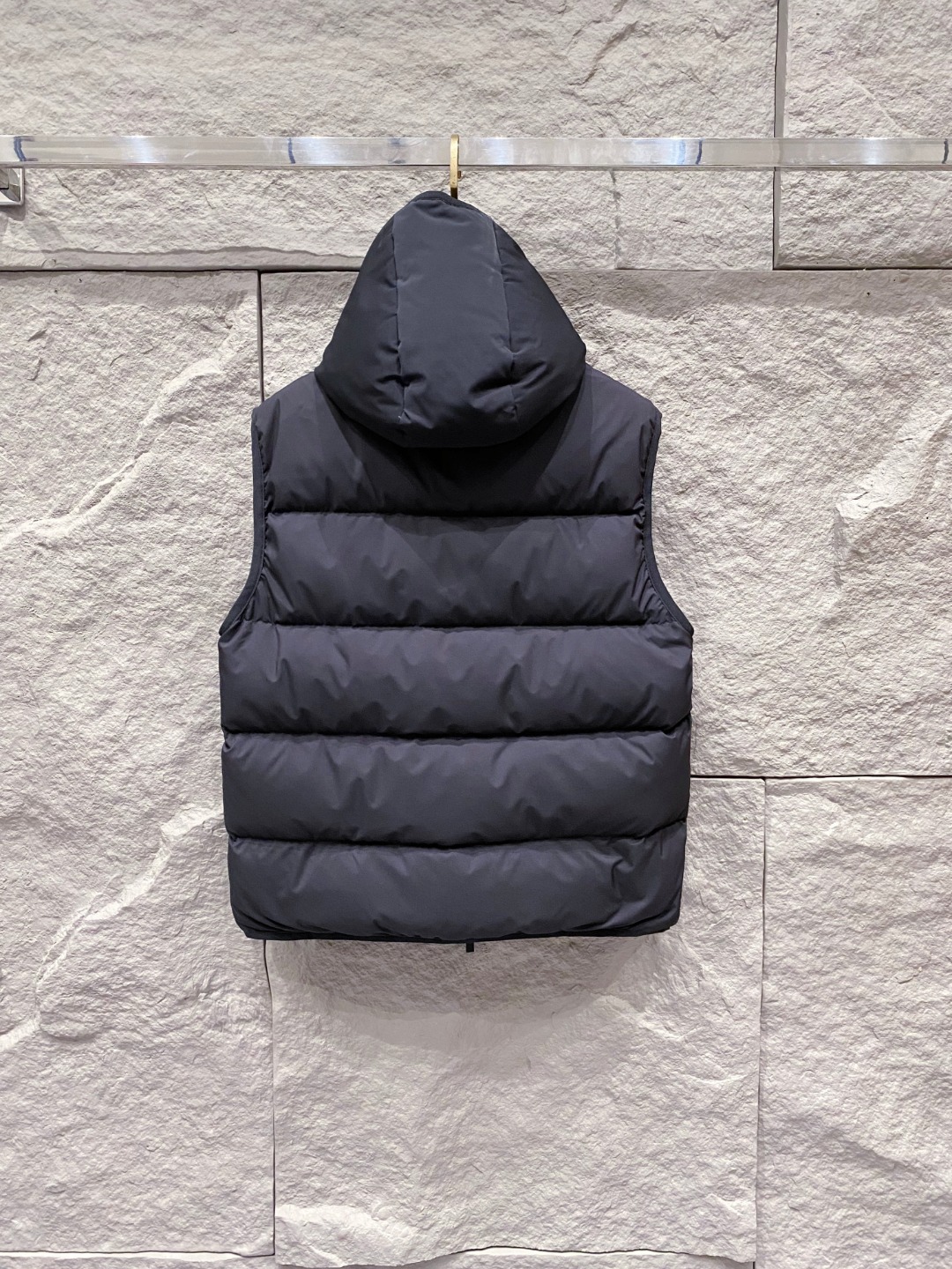 Moncler Valmasque蒙口男士可拆卸兜帽羽绒马甲.原版购入开发.特级鹅绒填充➕原厂替换面料➕