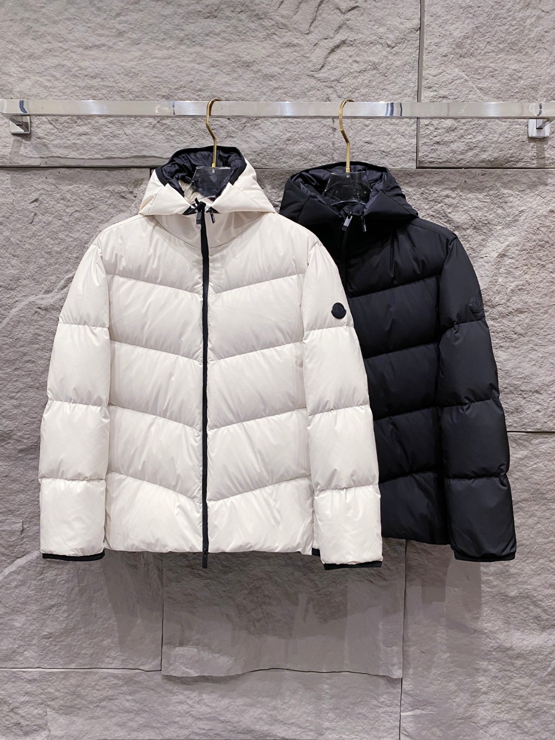 Moncler Forez蒙口2025男士连帽短款羽绒夹克外套.(连帽可脱卸.可变立领夹克)特级鹅绒填充