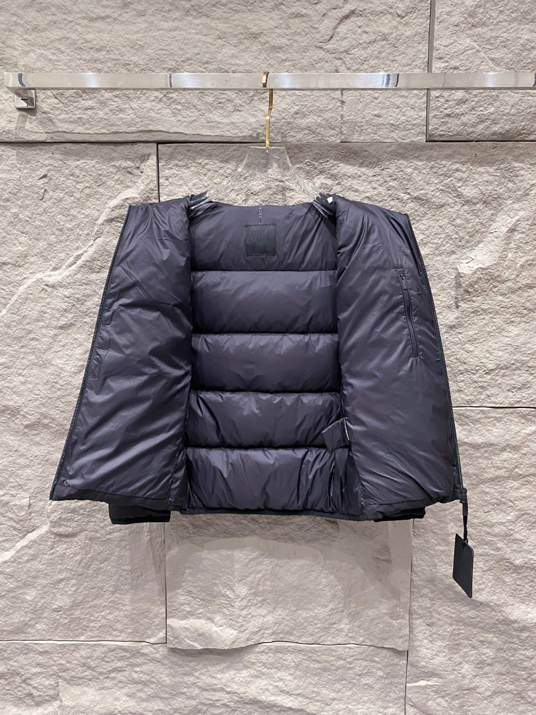 Moncler Forez蒙口2025男士连帽短款羽绒夹克外套.(连帽可脱卸.可变立领夹克)特级鹅绒填充