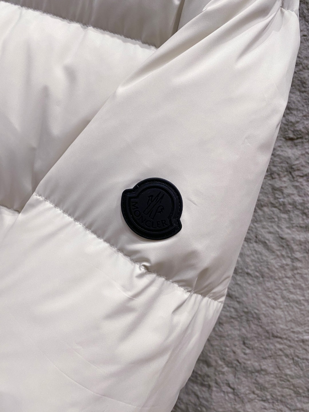 Moncler Forez蒙口2025男士连帽短款羽绒夹克外套.(连帽可脱卸.可变立领夹克)特级鹅绒填充