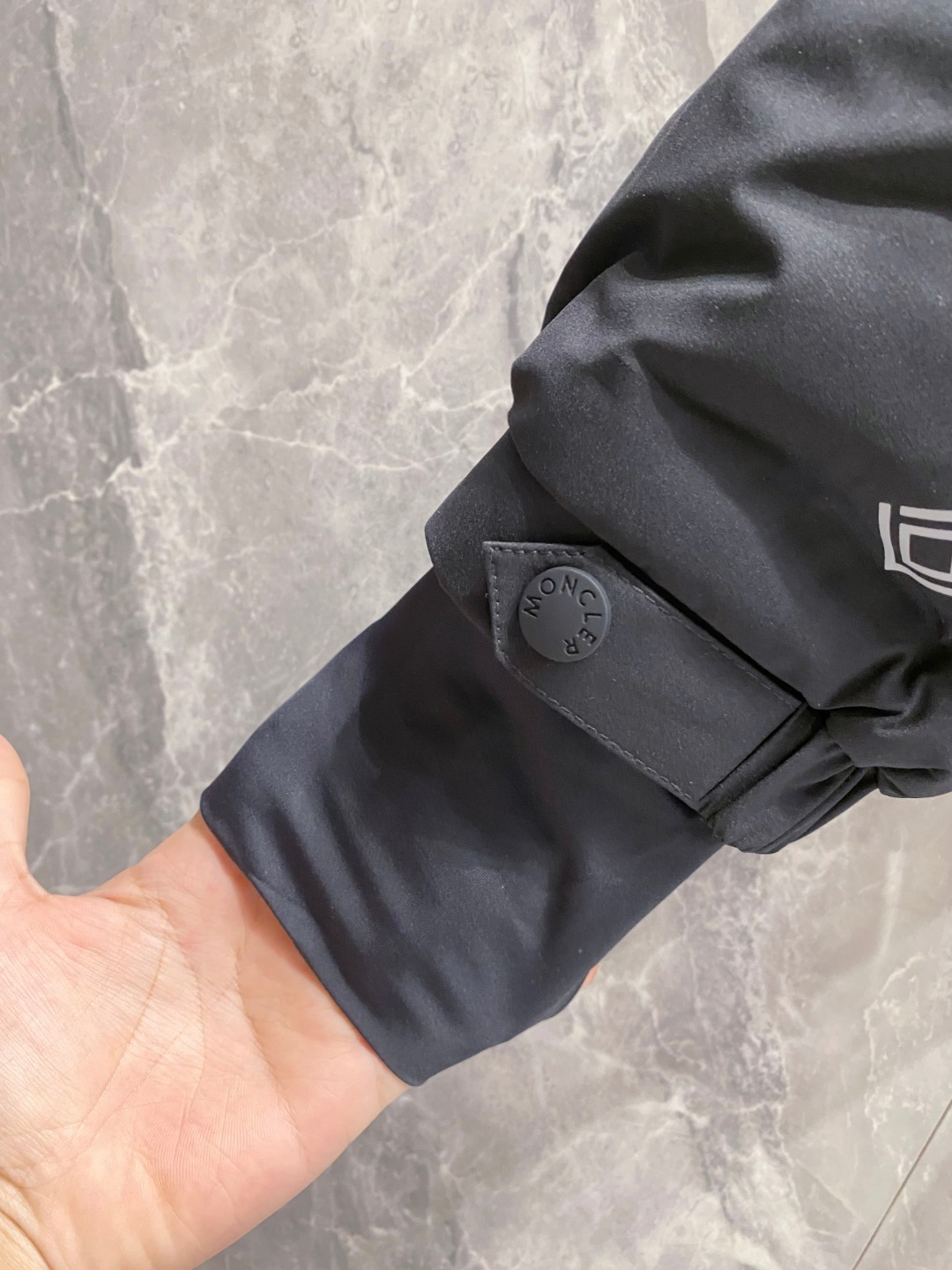 Moncler Grenoble蒙口2025fw秋冬系列Caraia（渠道臻品）男士压胶滑雪夹克.双重压