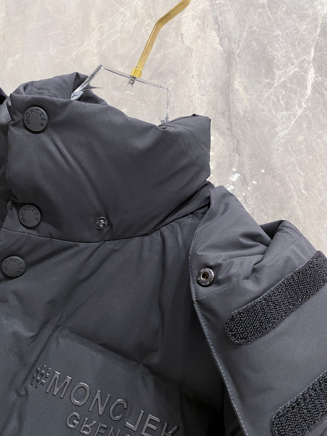 Moncler Grenoble蒙口2025fw秋冬系列Caraia（渠道臻品）男士压胶滑雪夹克.双重压