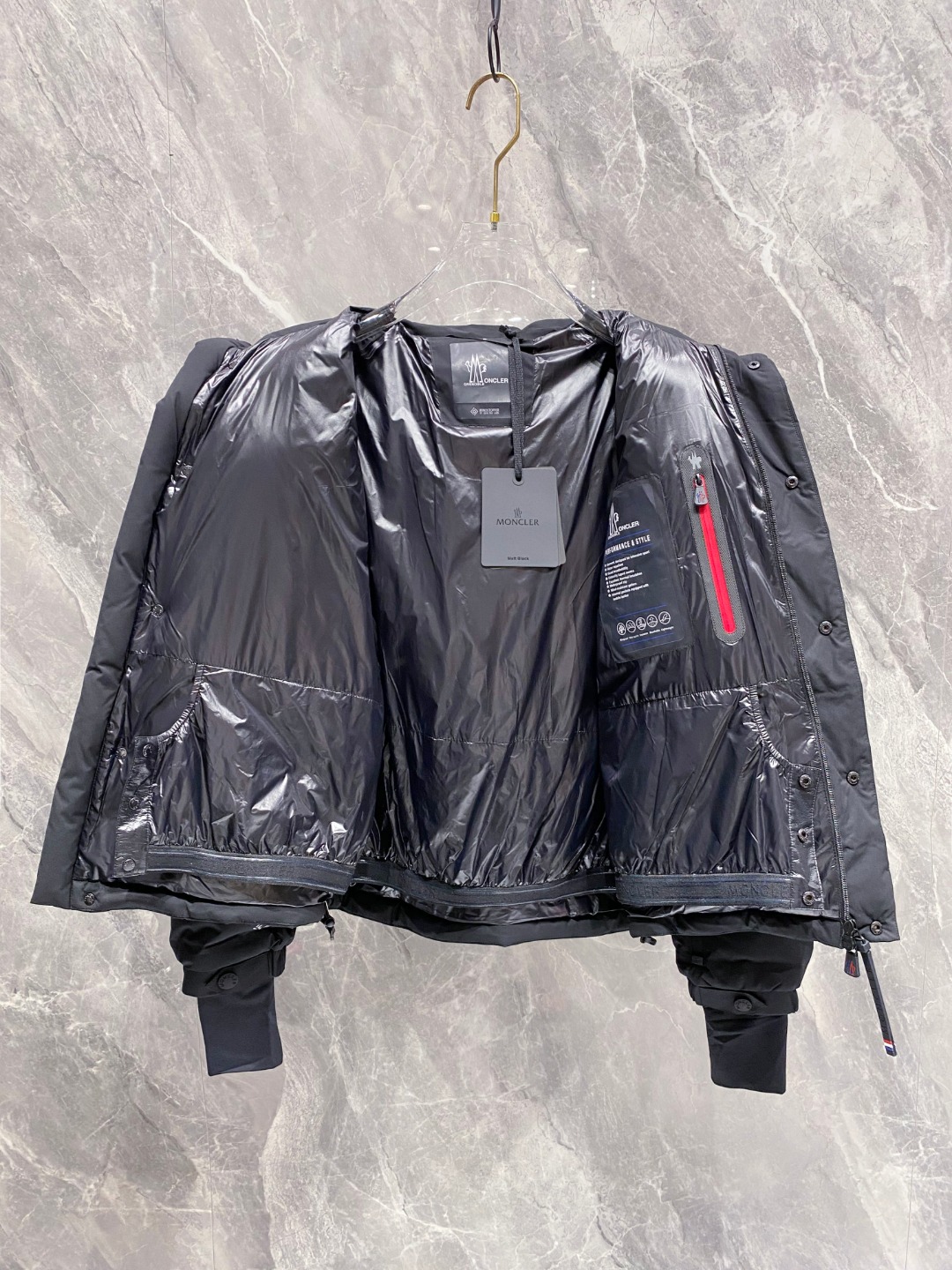 Moncler Grenoble蒙口2025fw秋冬系列Caraia（渠道臻品）男士压胶滑雪夹克.双重压