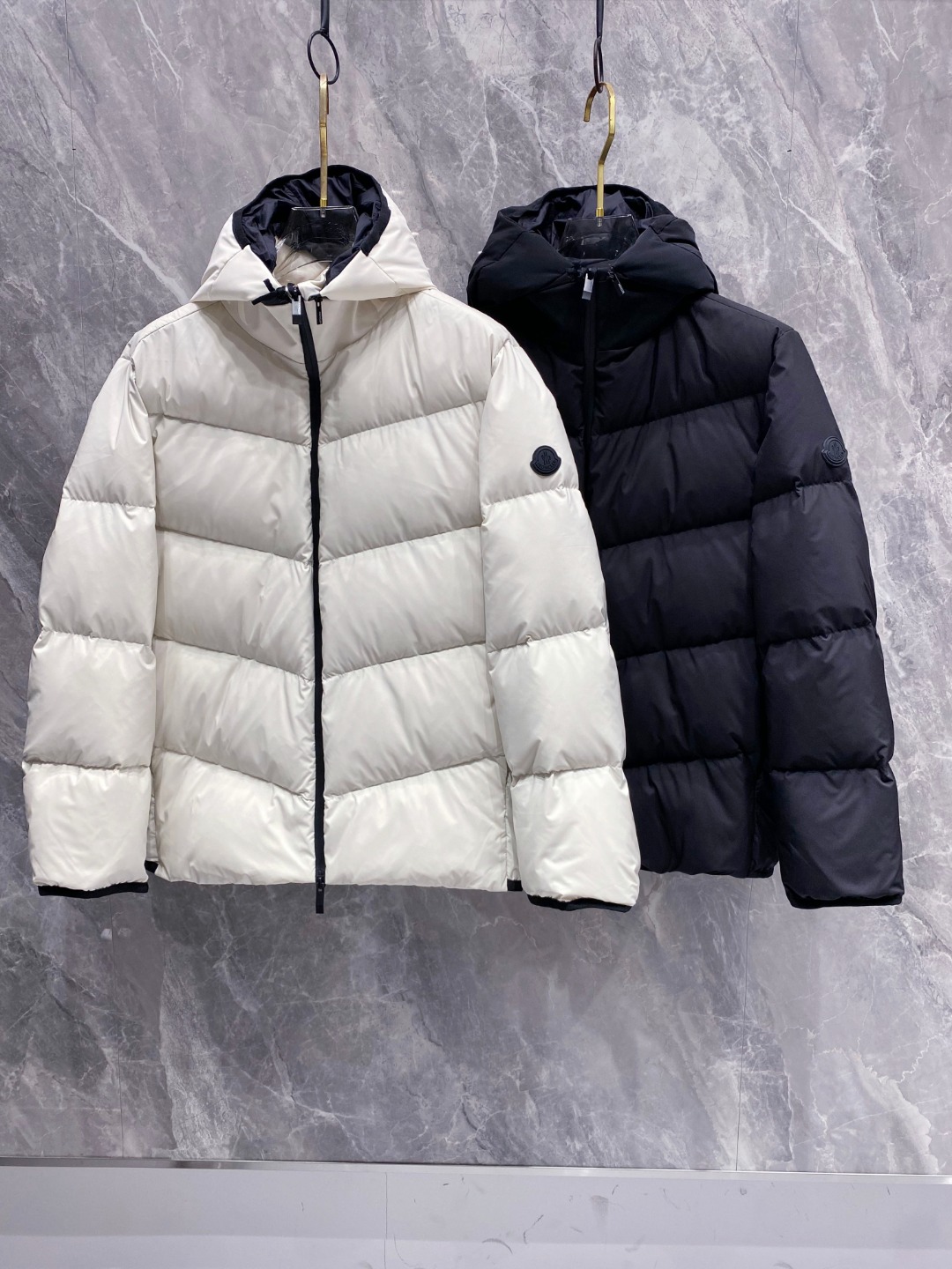 Moncler Forez蒙口2025男士连帽短款羽绒夹克外套.(连帽可脱卸.可变立领夹克)特级鹅绒填充