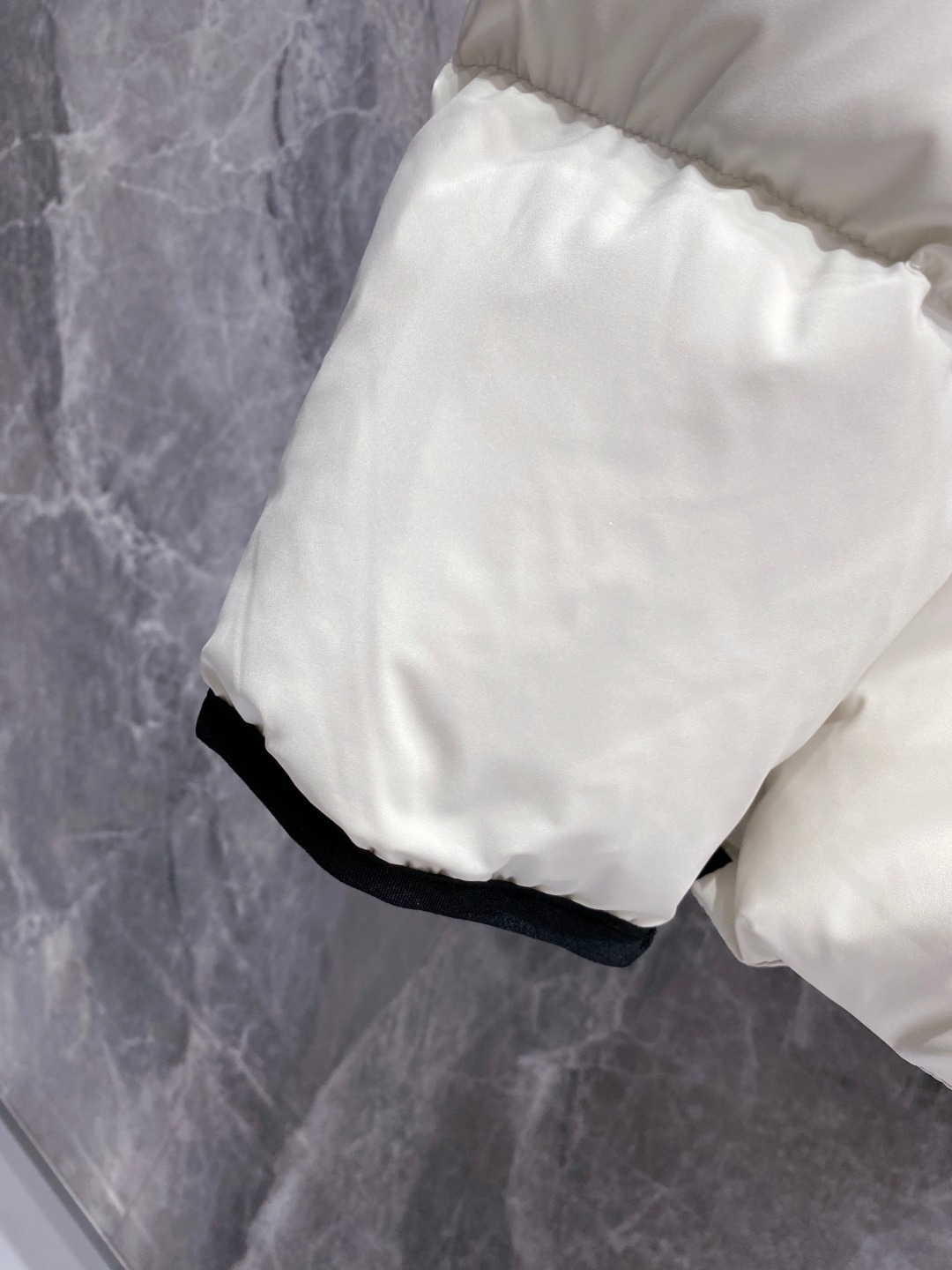 Moncler Forez蒙口2025男士连帽短款羽绒夹克外套.(连帽可脱卸.可变立领夹克)特级鹅绒填充