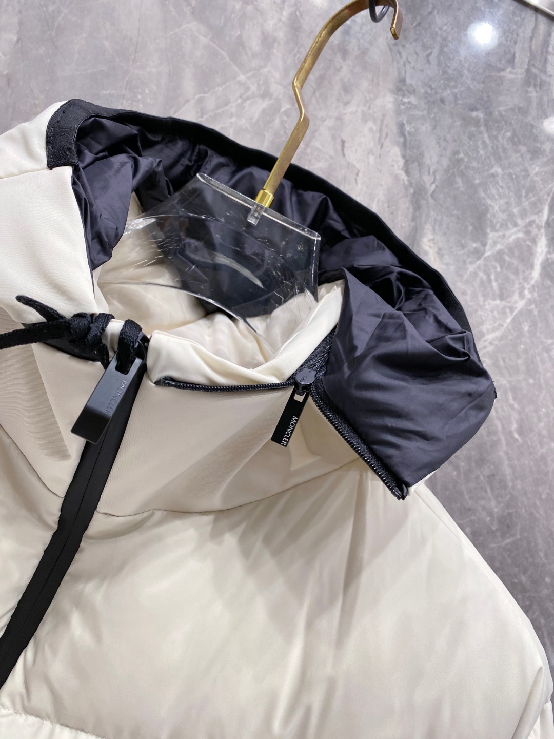 Moncler Forez蒙口2025男士连帽短款羽绒夹克外套.(连帽可脱卸.可变立领夹克)特级鹅绒填充