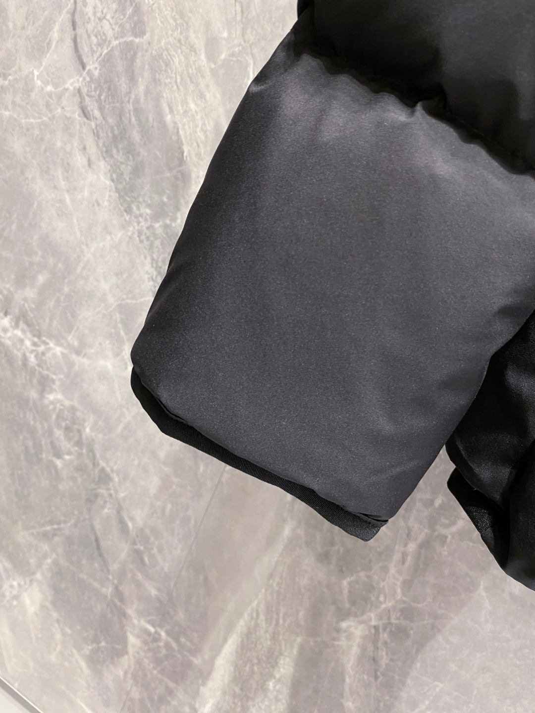 Moncler Forez蒙口2025男士连帽短款羽绒夹克外套.(连帽可脱卸.可变立领夹克)特级鹅绒填充