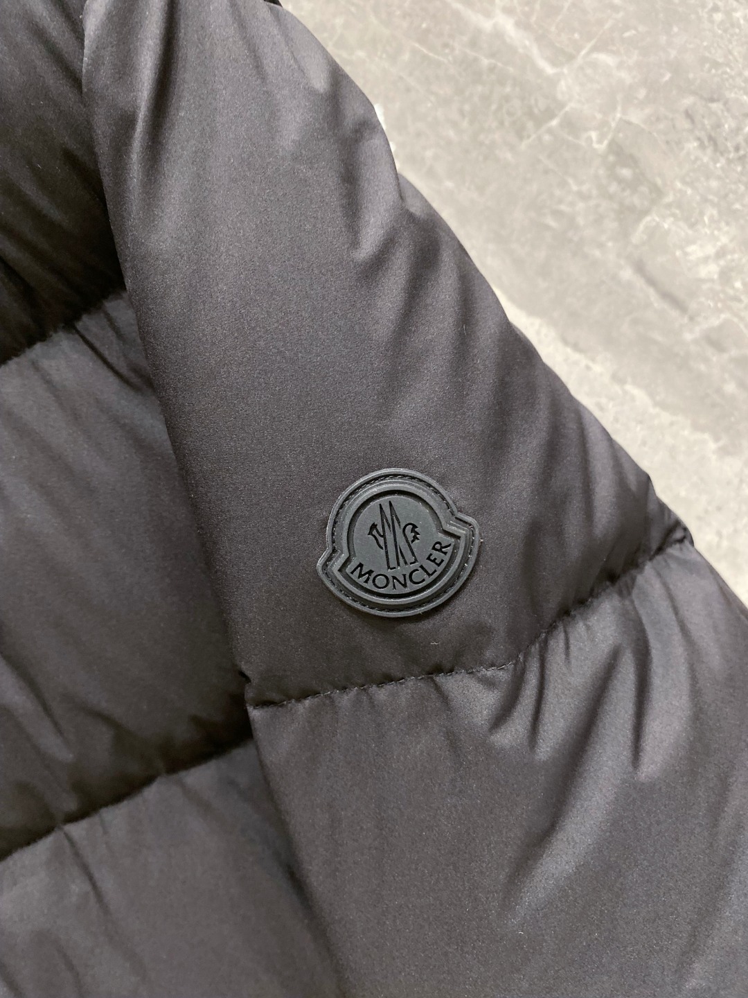 Moncler Forez蒙口2025男士连帽短款羽绒夹克外套.(连帽可脱卸.可变立领夹克)特级鹅绒填充
