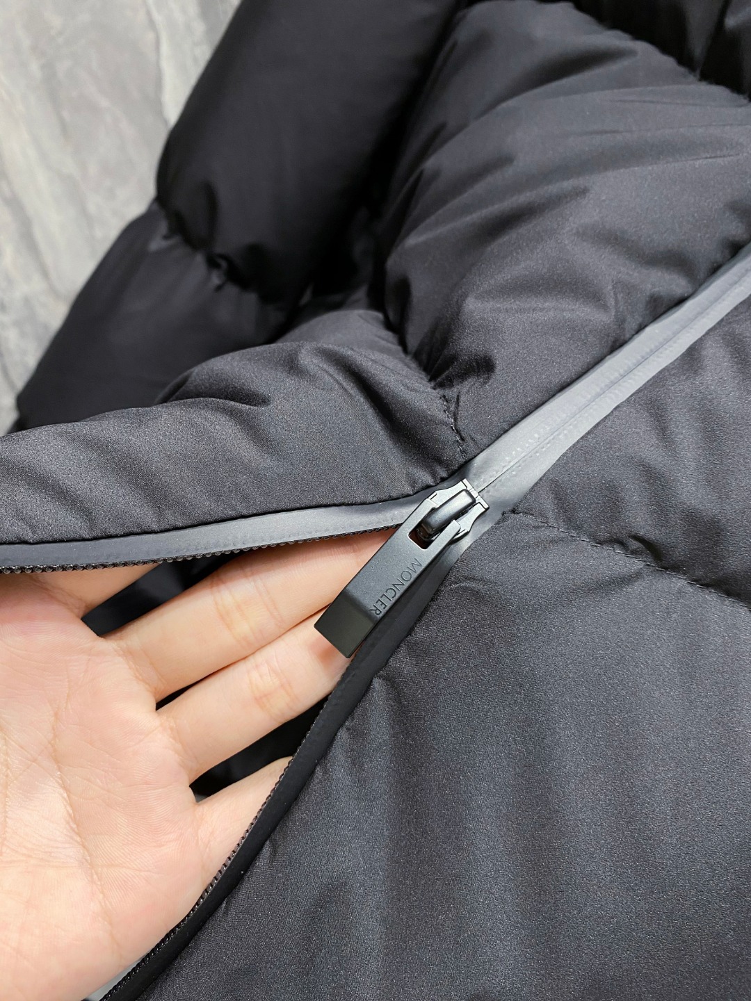 Moncler Forez蒙口2025男士连帽短款羽绒夹克外套.(连帽可脱卸.可变立领夹克)特级鹅绒填充