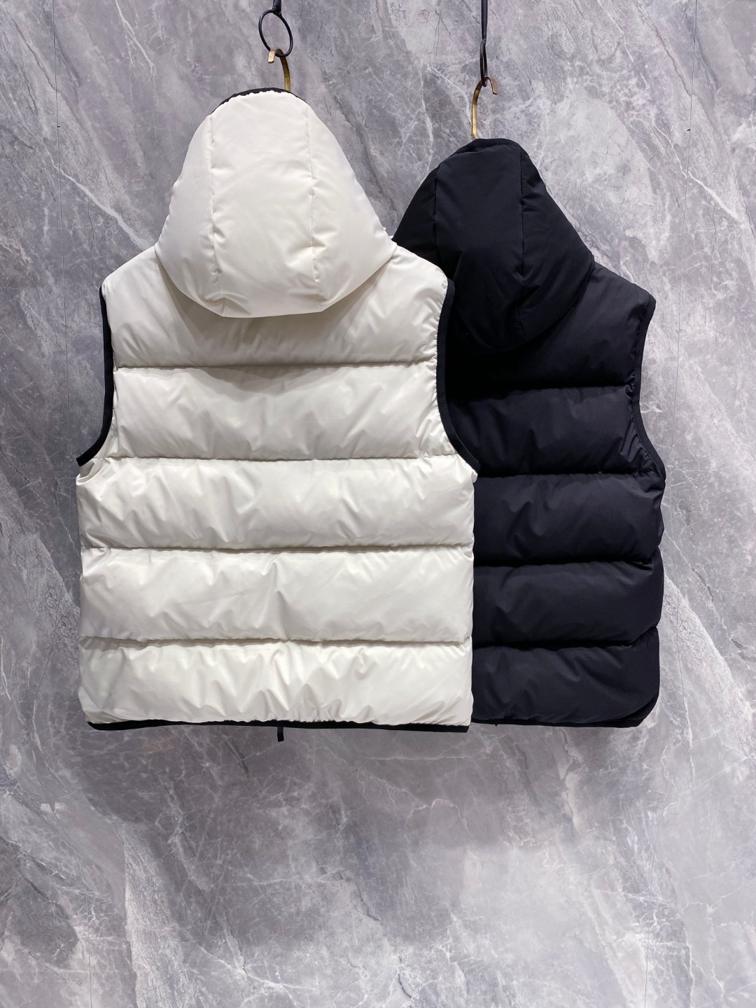 Moncler Valmasque蒙口男士可拆卸兜帽羽绒马甲.原版购入开发.特级鹅绒填充➕原厂替换面料➕