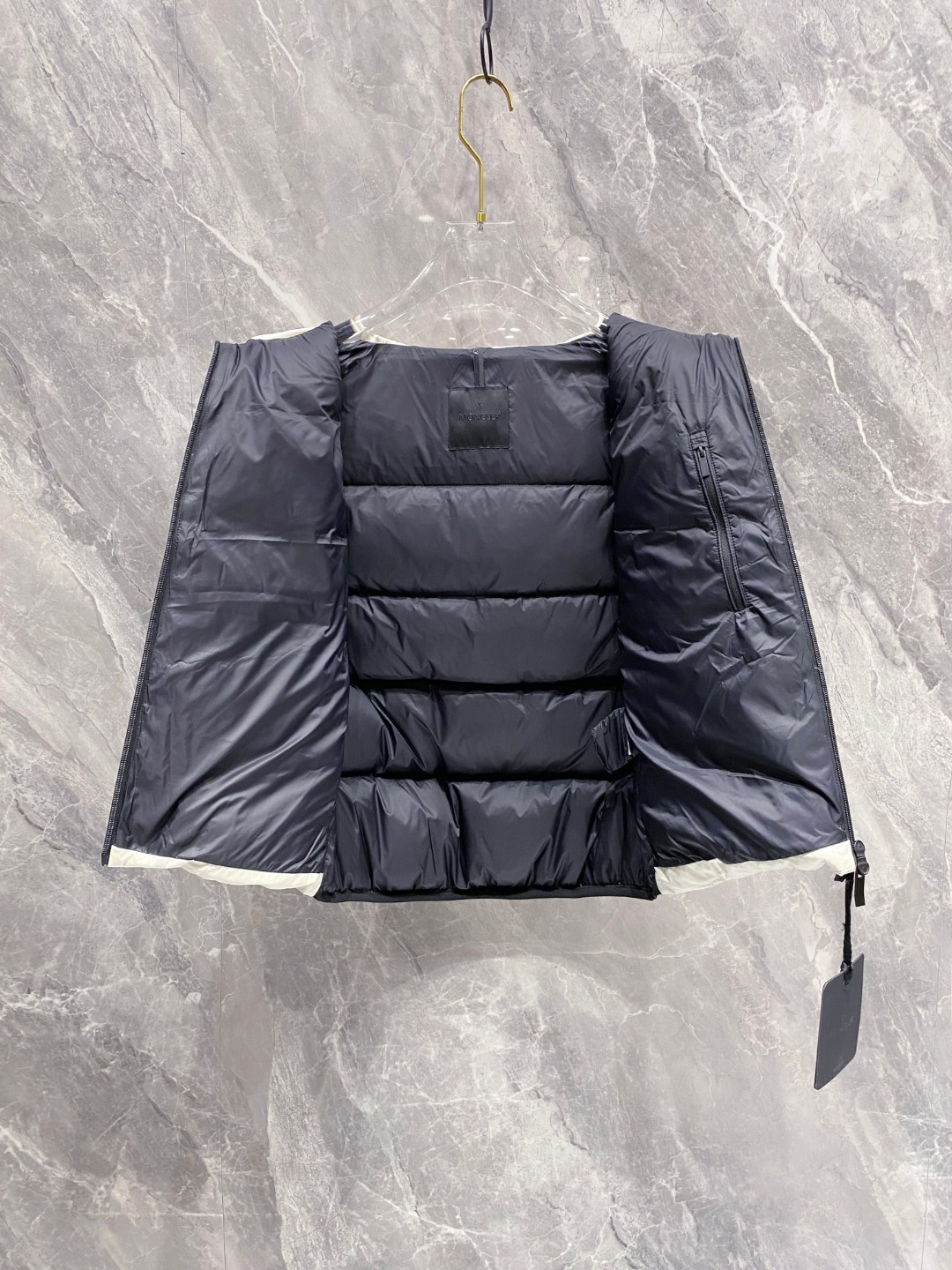 Moncler Valmasque蒙口男士可拆卸兜帽羽绒马甲.原版购入开发.特级鹅绒填充➕原厂替换面料➕