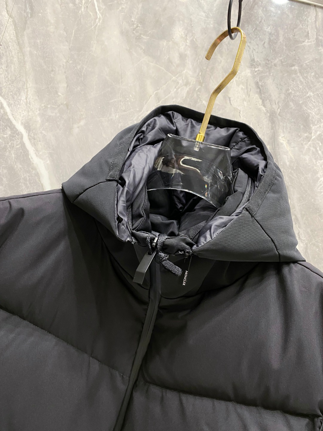 Moncler Valmasque蒙口男士可拆卸兜帽羽绒马甲.原版购入开发.特级鹅绒填充➕原厂替换面料➕