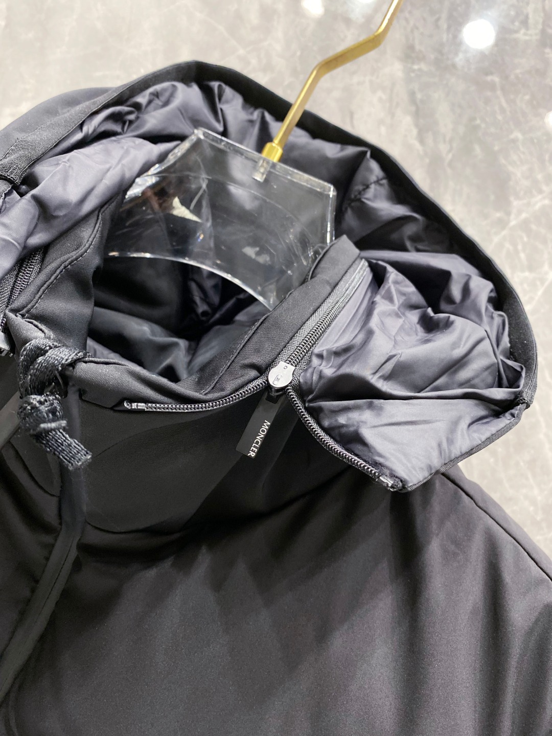 Moncler Valmasque蒙口男士可拆卸兜帽羽绒马甲.原版购入开发.特级鹅绒填充➕原厂替换面料➕