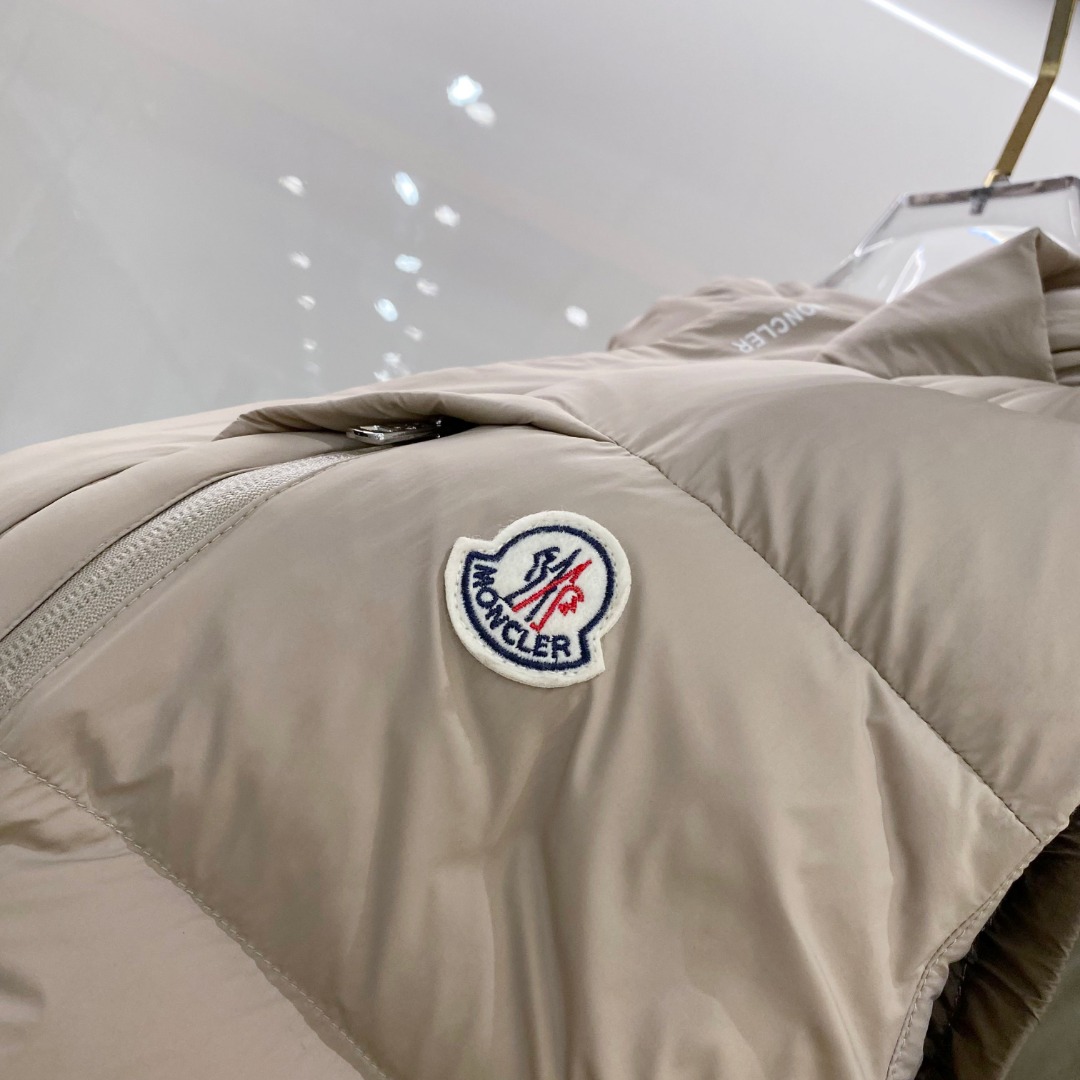 Moncler 蒙口羽绒 NEW# 2025 FW秋冬新款# 🔥爆款出货#Mon饱满羽绒马甲# 定制级别