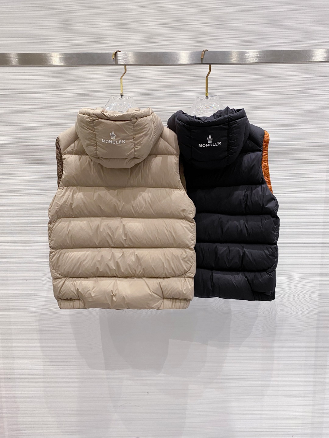 Moncler 蒙口羽绒 NEW# 2025 FW秋冬新款# 🔥爆款出货#Mon饱满羽绒马甲# 定制级别