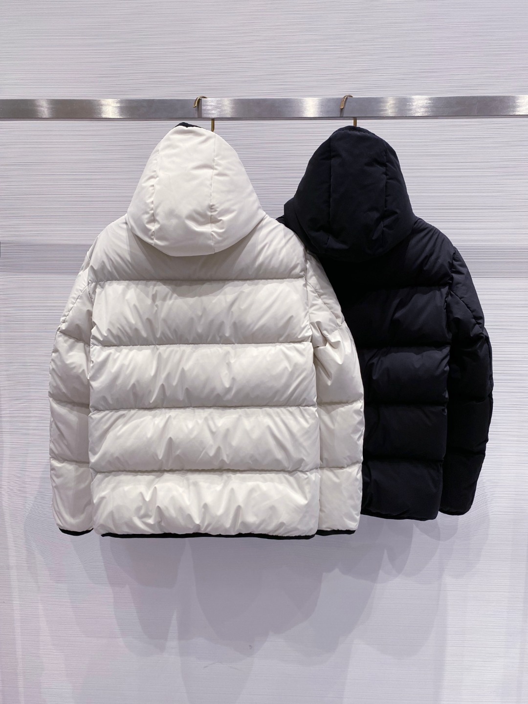Moncler Forez蒙口2025男士连帽短款羽绒夹克外套.(连帽可脱卸.可变立领夹克)特级鹅绒填充