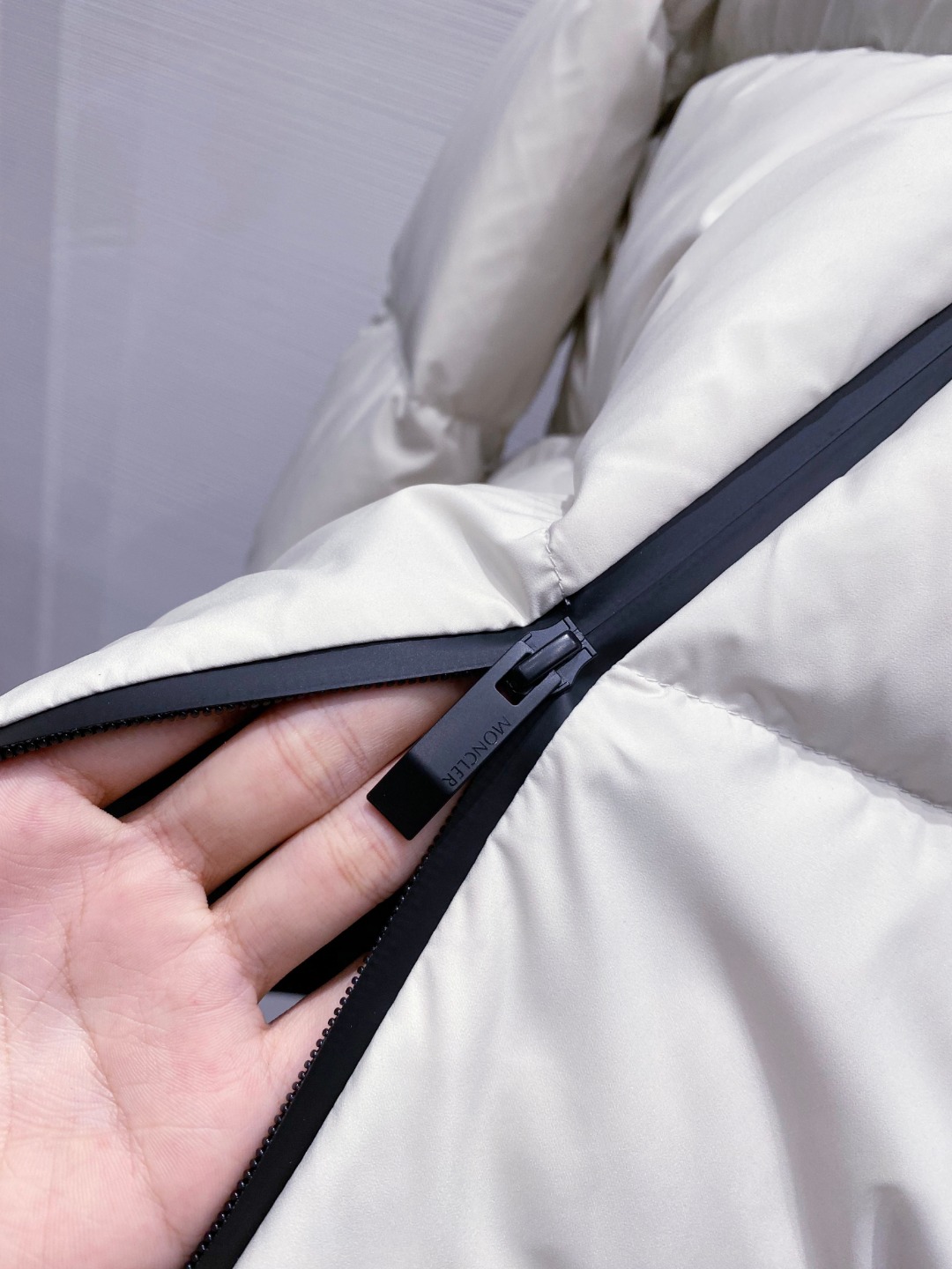 Moncler Forez蒙口2025男士连帽短款羽绒夹克外套.(连帽可脱卸.可变立领夹克)特级鹅绒填充