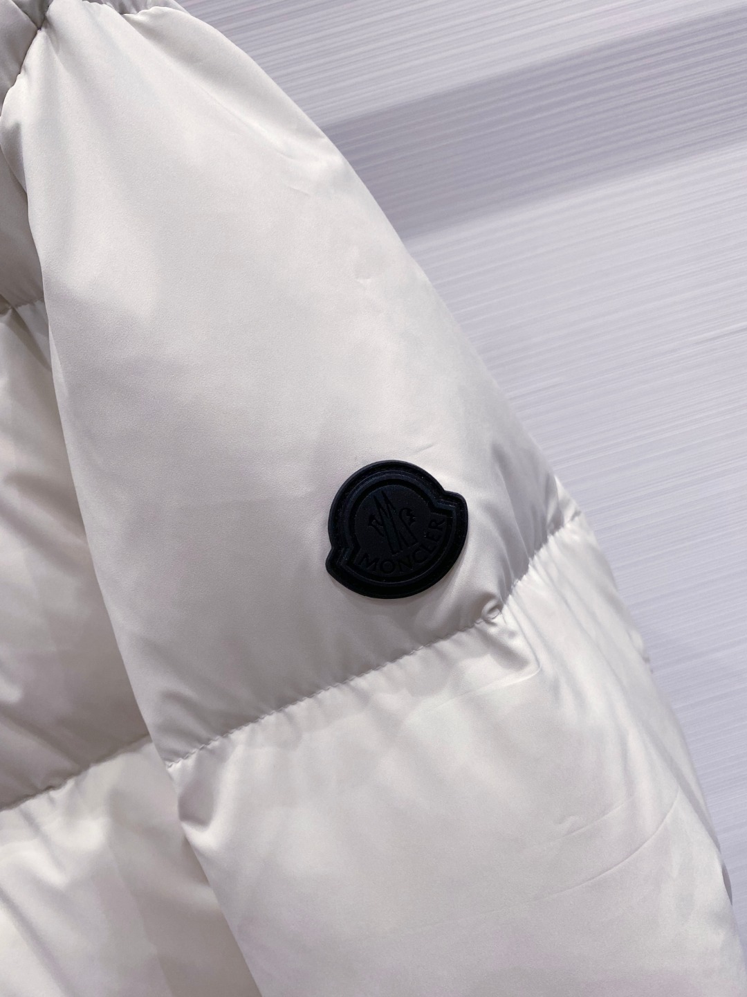 Moncler Forez蒙口2025男士连帽短款羽绒夹克外套.(连帽可脱卸.可变立领夹克)特级鹅绒填充