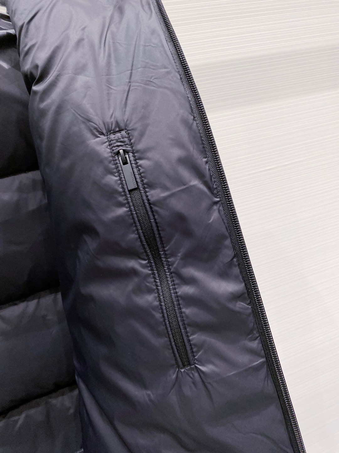 Moncler Forez蒙口2025男士连帽短款羽绒夹克外套.(连帽可脱卸.可变立领夹克)特级鹅绒填充