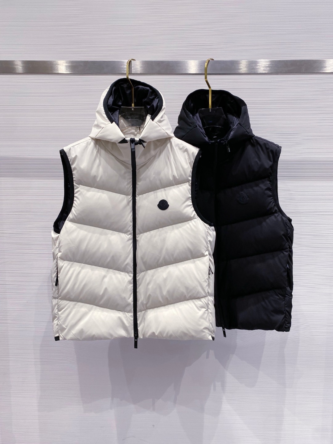 Moncler Valmasque蒙口男士可拆卸兜帽羽绒马甲.原版购入开发.特级鹅绒填充➕原厂替换面料➕