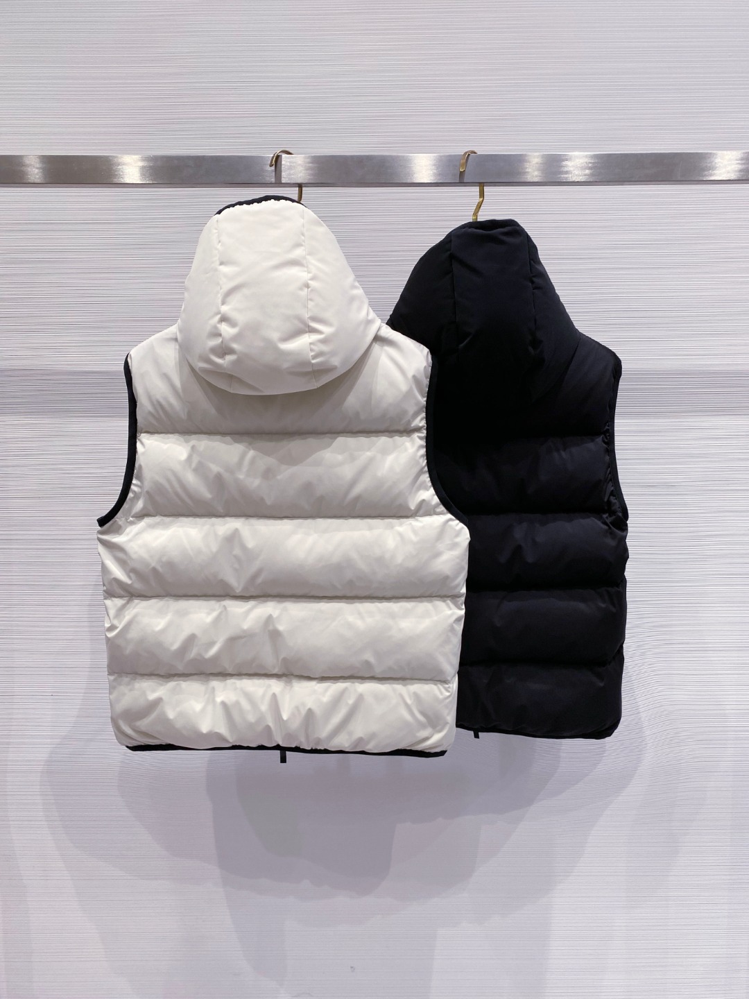 Moncler Valmasque蒙口男士可拆卸兜帽羽绒马甲.原版购入开发.特级鹅绒填充➕原厂替换面料➕