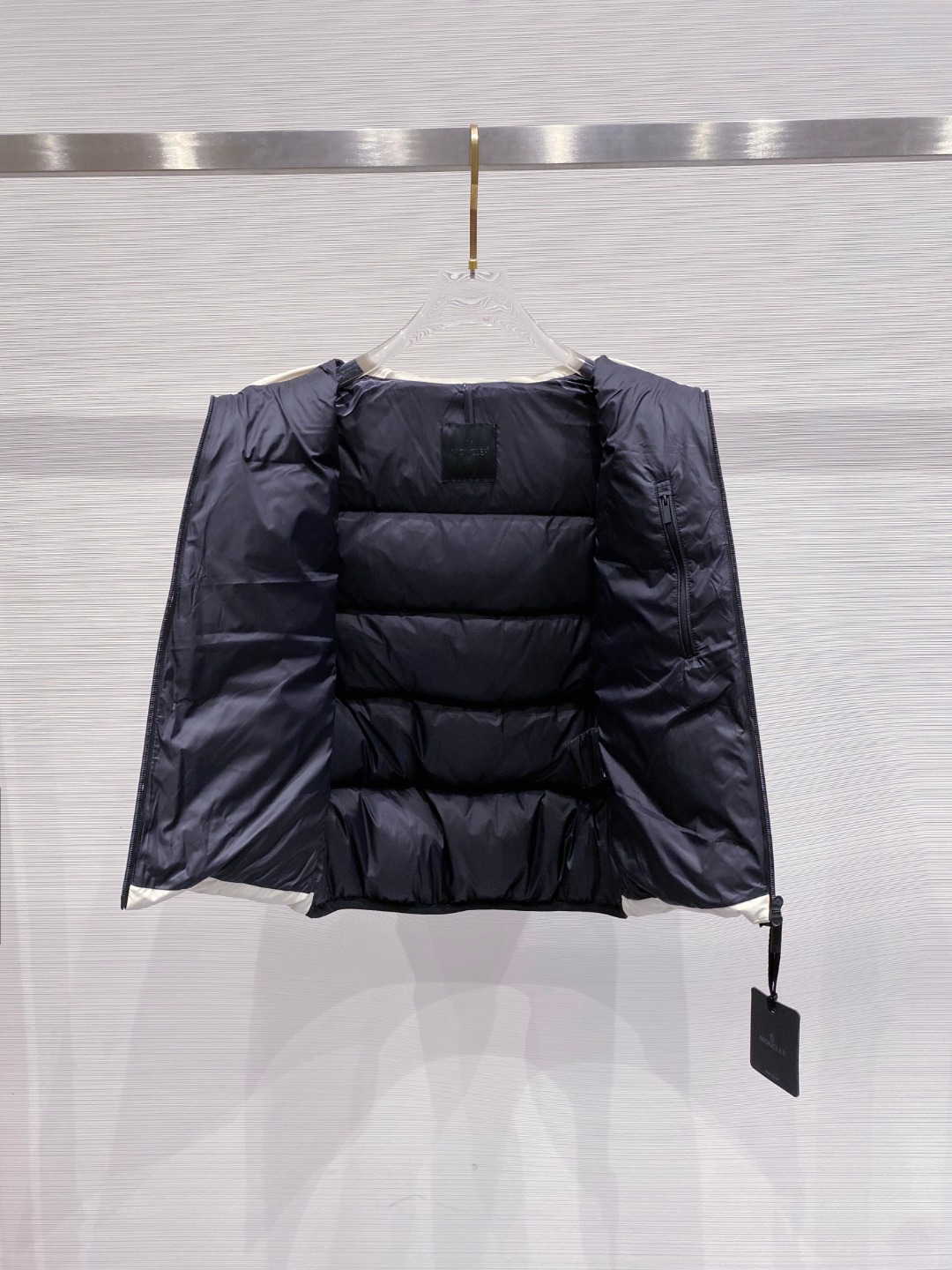 Moncler Valmasque蒙口男士可拆卸兜帽羽绒马甲.原版购入开发.特级鹅绒填充➕原厂替换面料➕