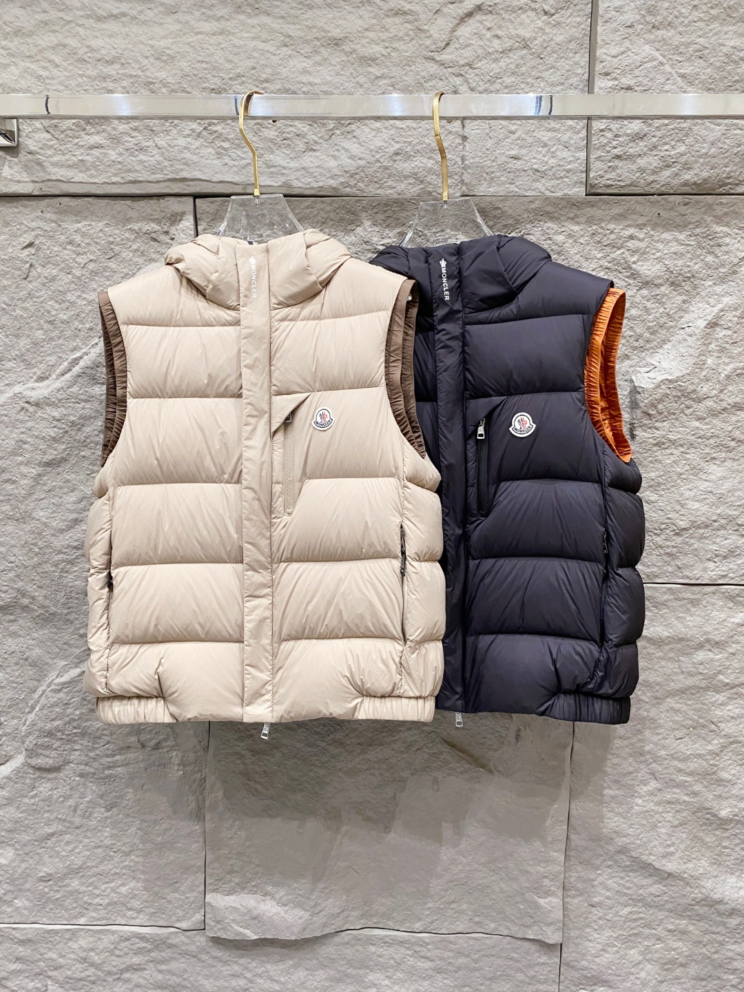 Moncler 蒙口羽绒 NEW# 2025 FW秋冬新款# 🔥爆款出货#Mon饱满羽绒马甲# 定制级别