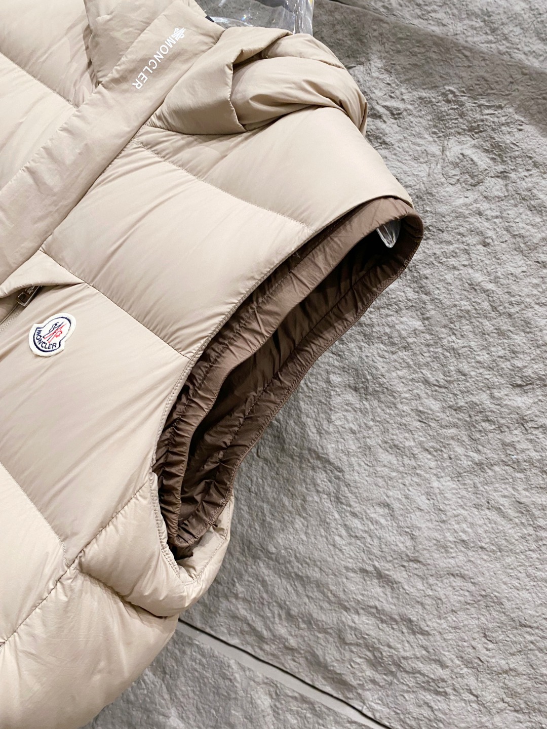 Moncler 蒙口羽绒 NEW# 2025 FW秋冬新款# 🔥爆款出货#Mon饱满羽绒马甲# 定制级别