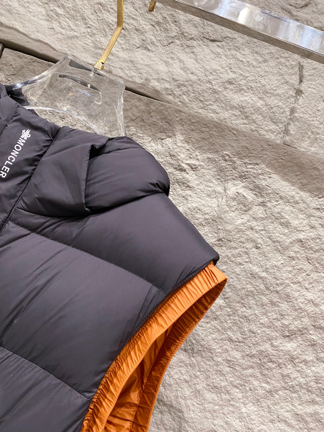 Moncler 蒙口羽绒 NEW# 2025 FW秋冬新款# 🔥爆款出货#Mon饱满羽绒马甲# 定制级别