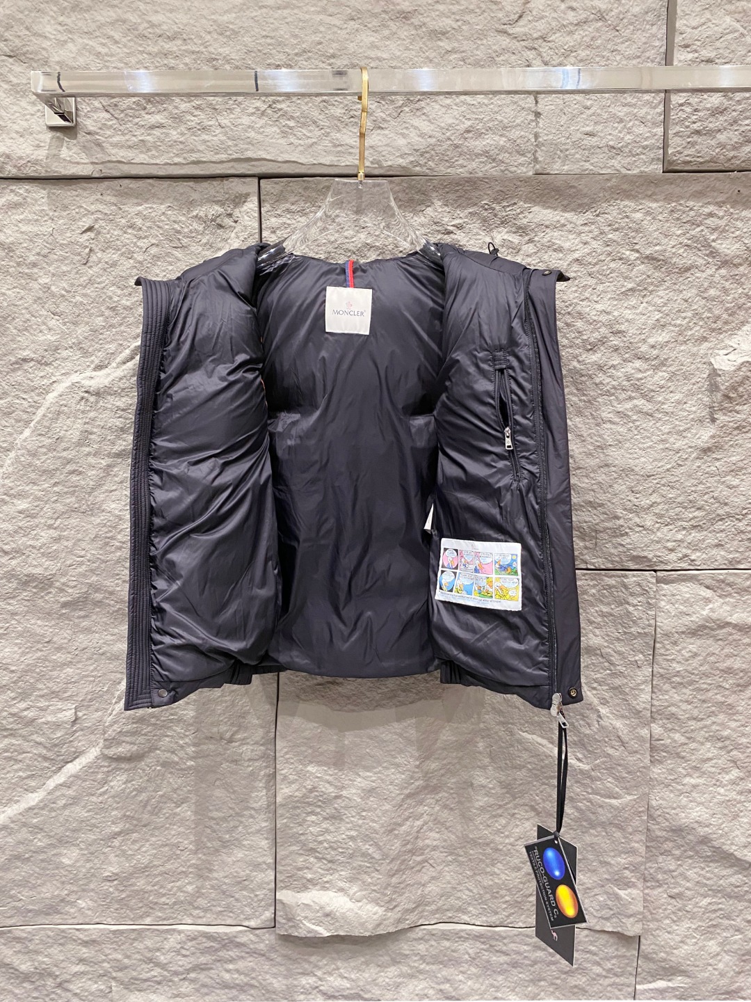 Moncler 蒙口羽绒 NEW# 2025 FW秋冬新款# 🔥爆款出货#Mon饱满羽绒马甲# 定制级别