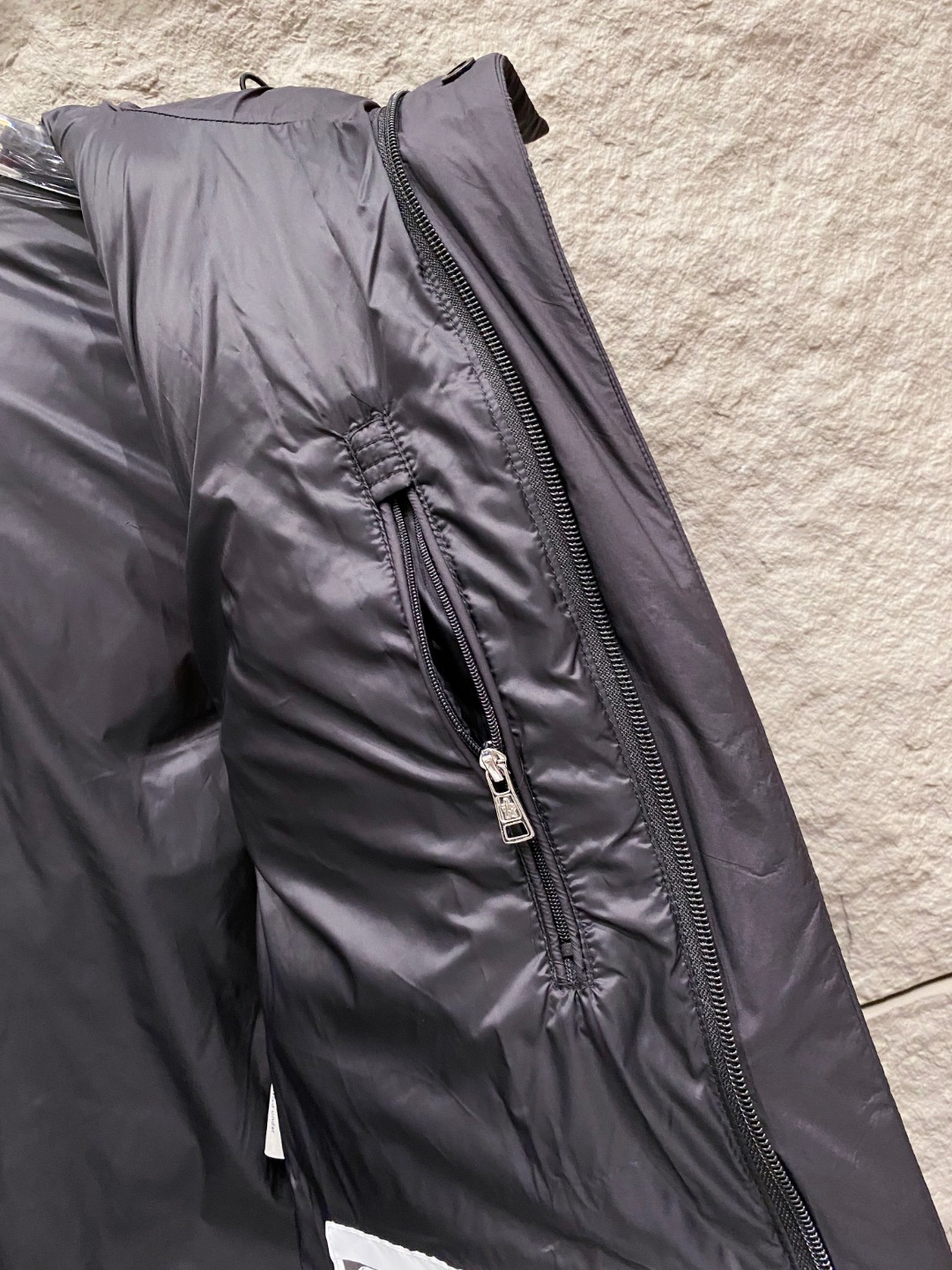 Moncler 蒙口羽绒 NEW# 2025 FW秋冬新款# 🔥爆款出货#Mon饱满羽绒马甲# 定制级别